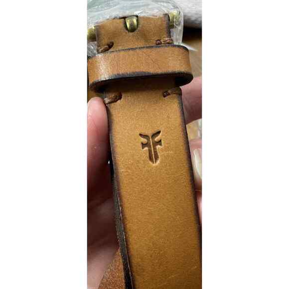 Frye Covered D-Ring Twisted Stud Leather Belt Tan Size Large New - Picture 2 of 3